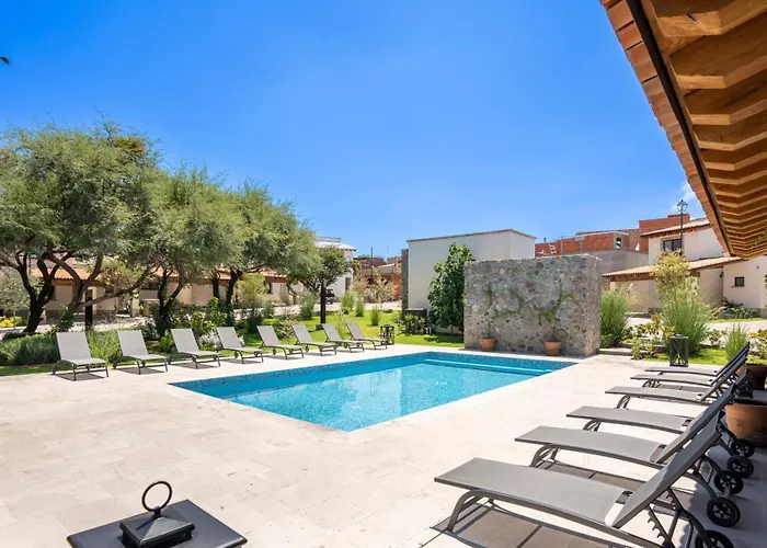 Private Sanctuary 4Br Home With Pool And Gym