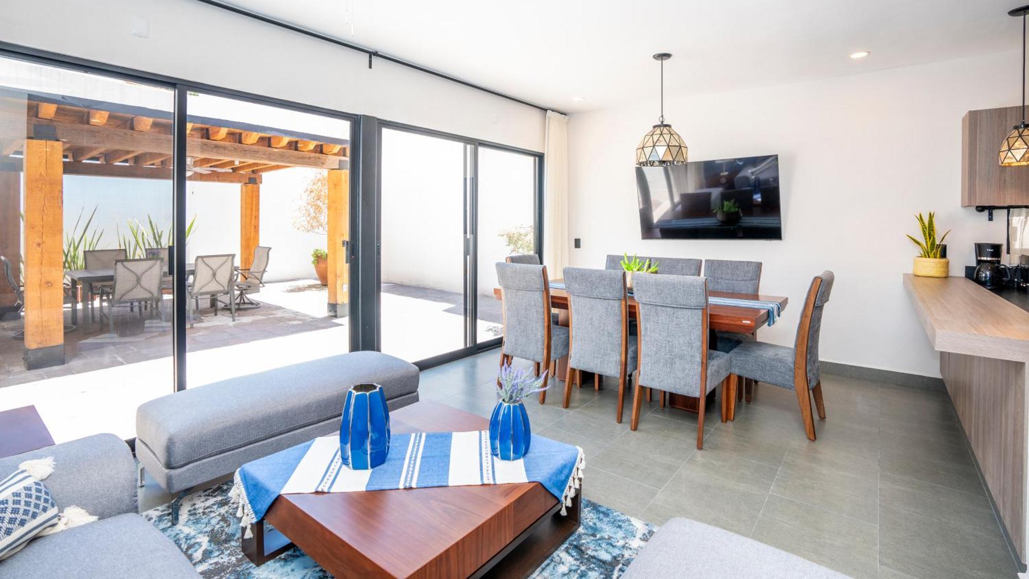 Private Sanctuary 4br With Pool And Gym