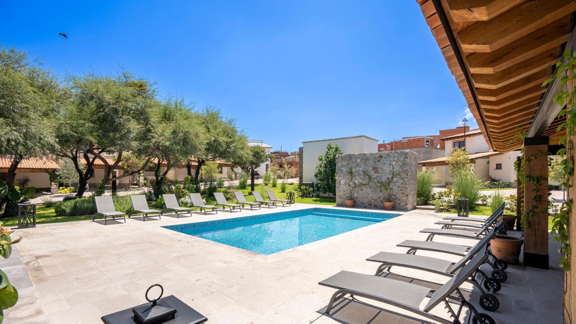Holiday home Private Sanctuary 4br With Pool And Gym
