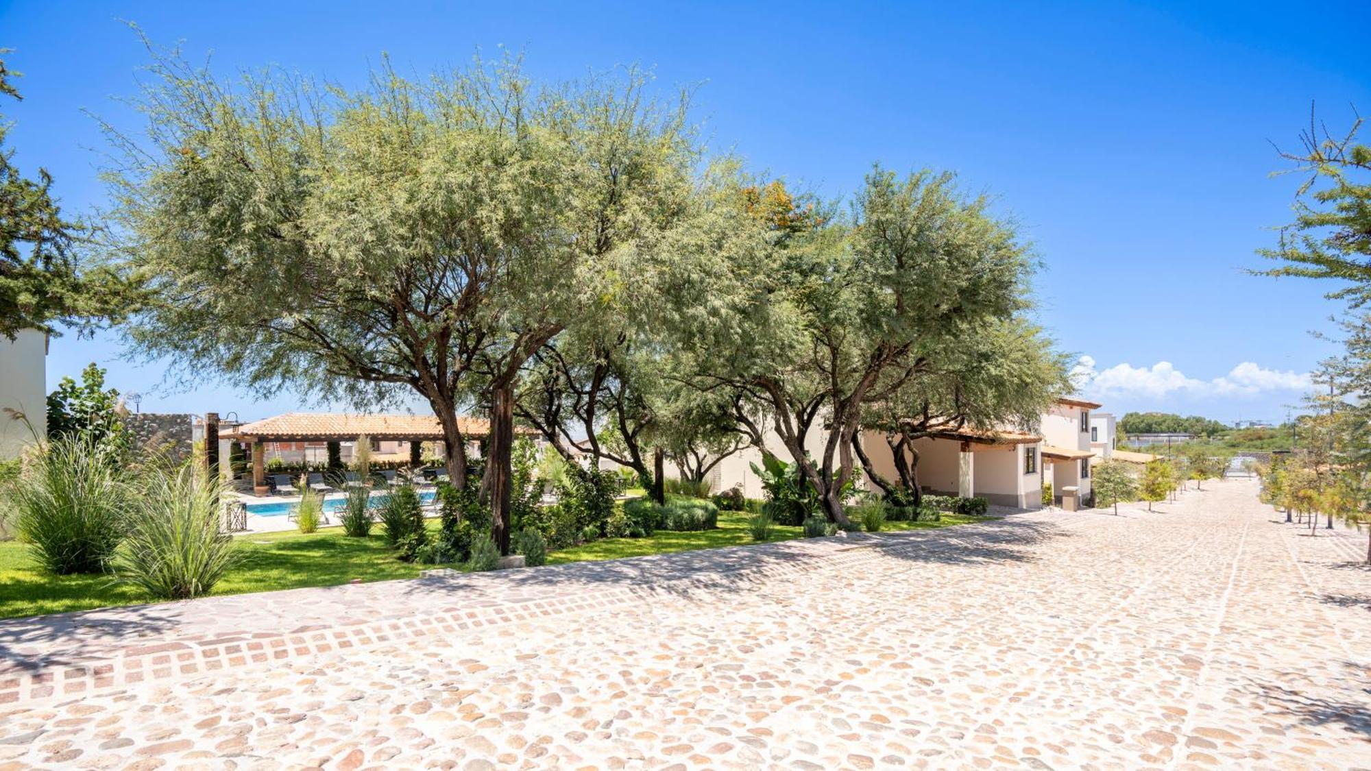 Holiday home Private Sanctuary 4br With Pool And Gym